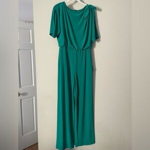 Vince Camuto Elegant Jumpsuit